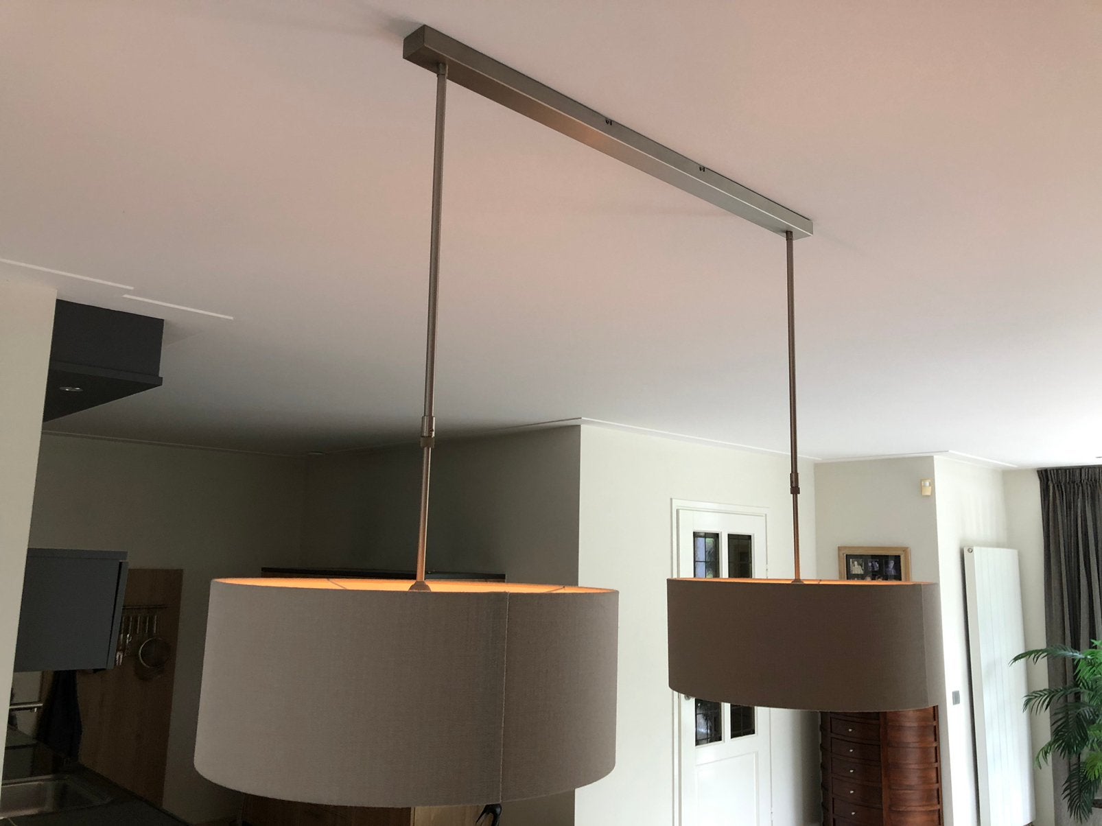 Hanglamp met dubbele stoffen kap, Ophalen of Verzenden, Zo goed als nieuw, Kunststof