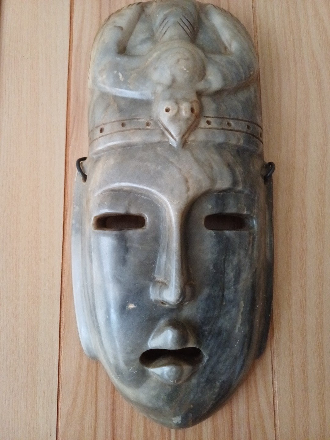 Uniek handgesneden masker, Ophalen of Verzenden