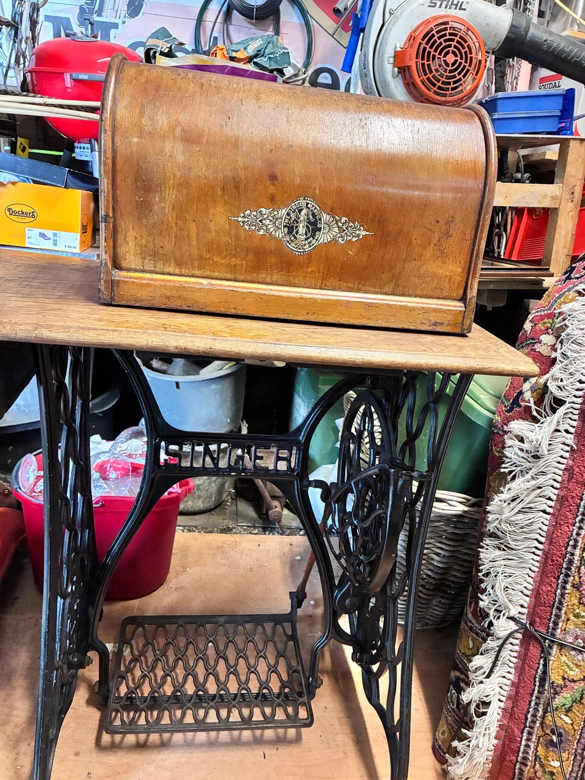Antieke Singer Slinger Naaimachine met Houten Kast, Ophalen