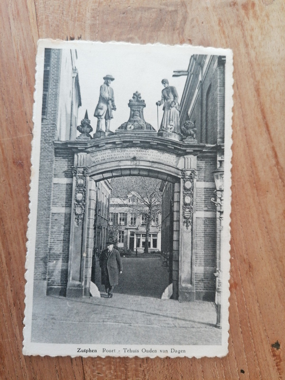 Oude Ansichtkaart Zutphen Poort Tehuis Ouden van Dagen 1953, Ophalen of Verzenden, 1940 tot 1960, Gelopen, Gelderland