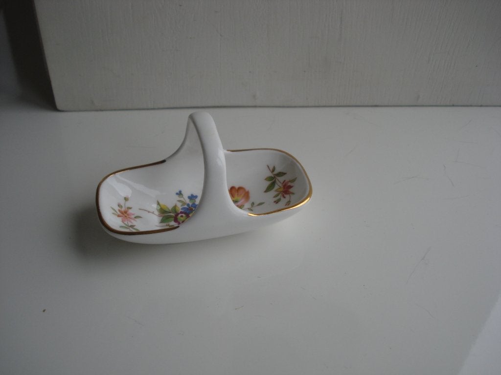 Hammersley Bone China Bonbonschaaltje / Mandje / Schaaltje, Antiek en Kunst, Ophalen of Verzenden