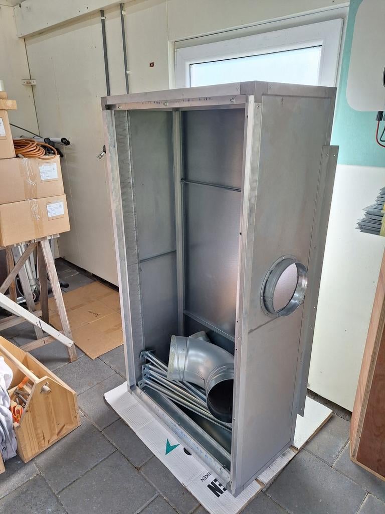 Spuitwand met afzuiging en filters (150x81 cm), Doe-het-zelf en Verbouw, Ventilatie en Afzuiging, Ophalen of Verzenden, Gebruikt
