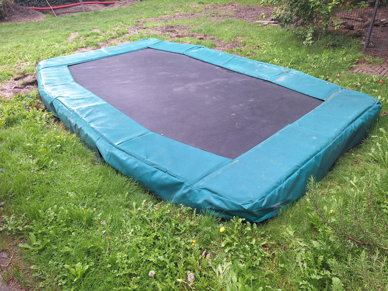 Trampoline 410x260cm, Ophalen, Gebruikt