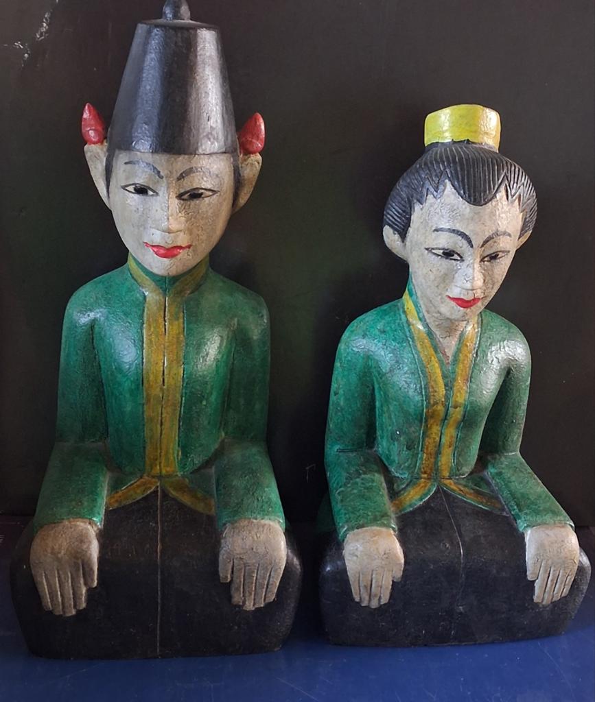 Loro Blonyo. Java.  Houtsnijwerk.  25 & 22 cm.  *Zie tekst., Ophalen