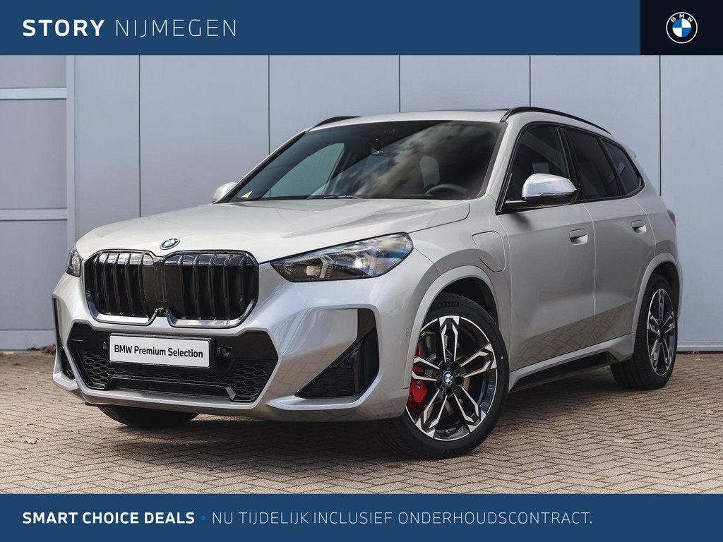 BMW X1 xDrive25e High Executive M Sport Automaat / Panoramad, Auto's, BMW, Met garantie (alle), Origineel Nederlands, Bedrijf