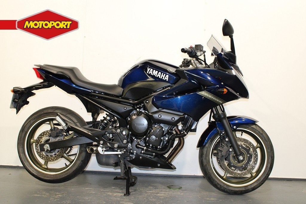 Yamaha XJ6 (bj 2009), Klantenservice@yamaha-motor.nl, Sport, Meer dan 35 kW, Koolhovenlaan 101
1119 NC  Schiphol-Rijk, NL