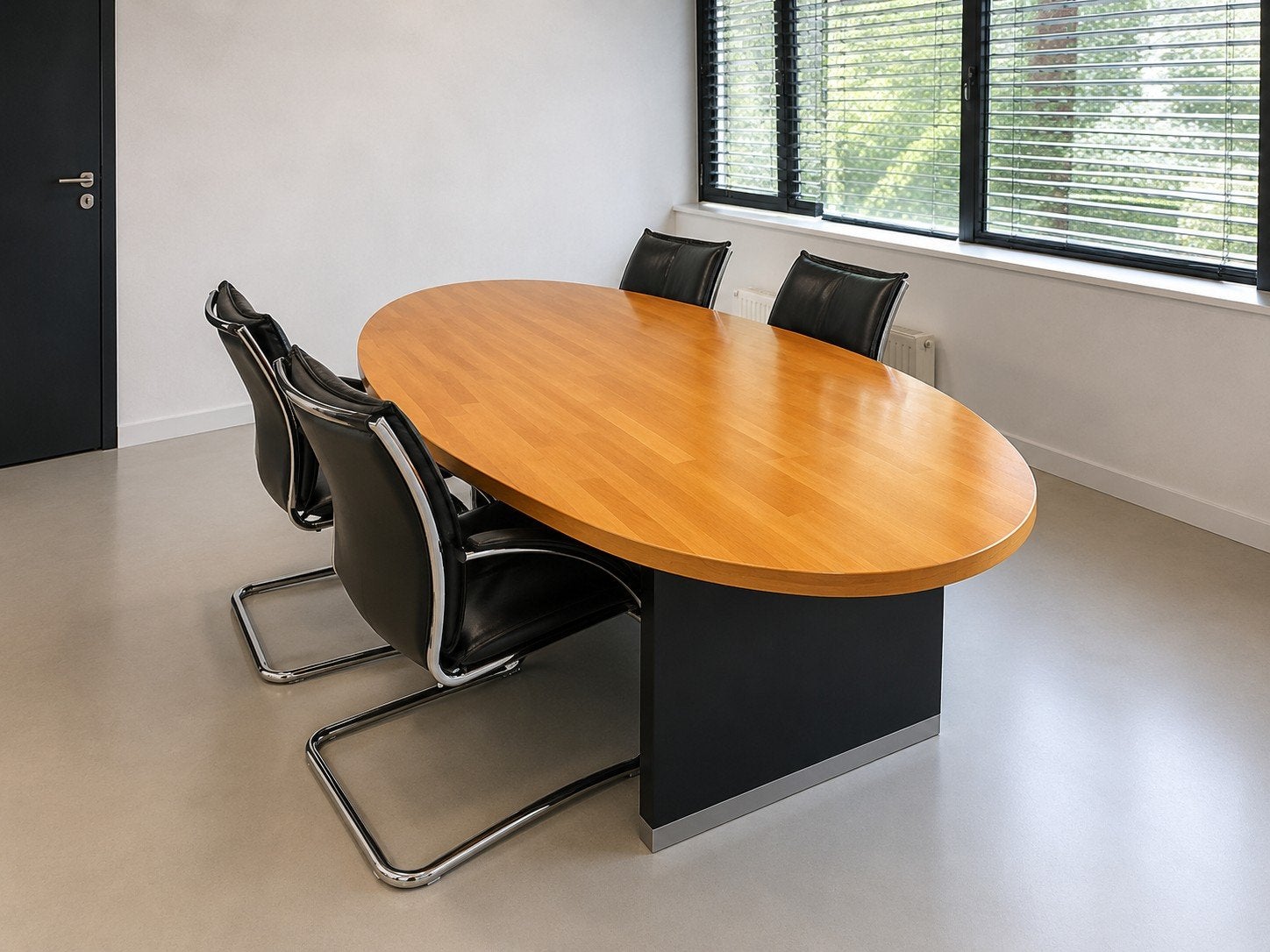 Grote ovale massief houten vergadertafel 260 x 120 cm + 4 le, Ophalen of Verzenden