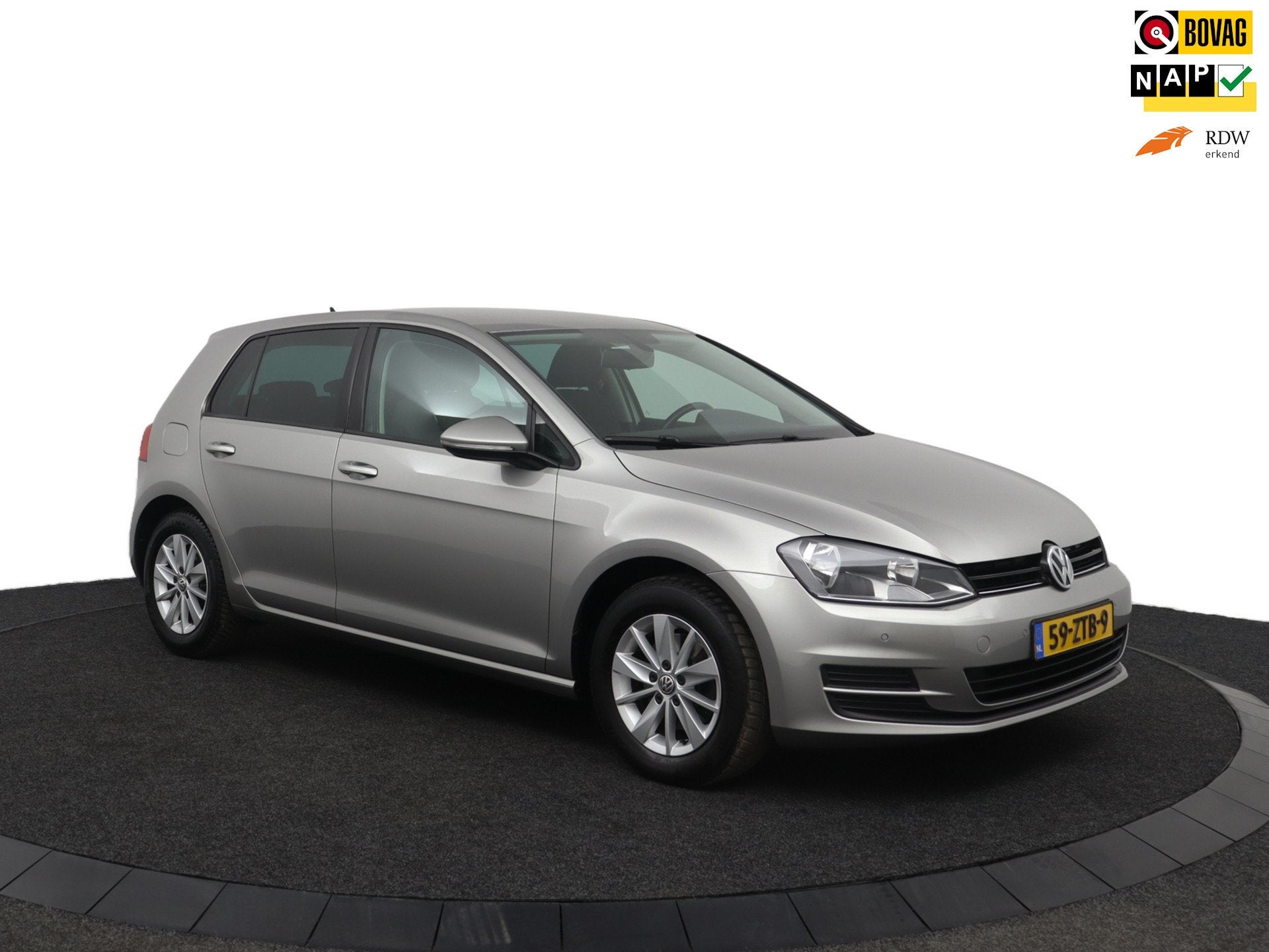 Volkswagen Golf 1.4 TSI Comfortline NAVI I CRUISE I AUTOMAAT, Auto's, Stof, Zwart, 4 cilinders, Parkeersensor