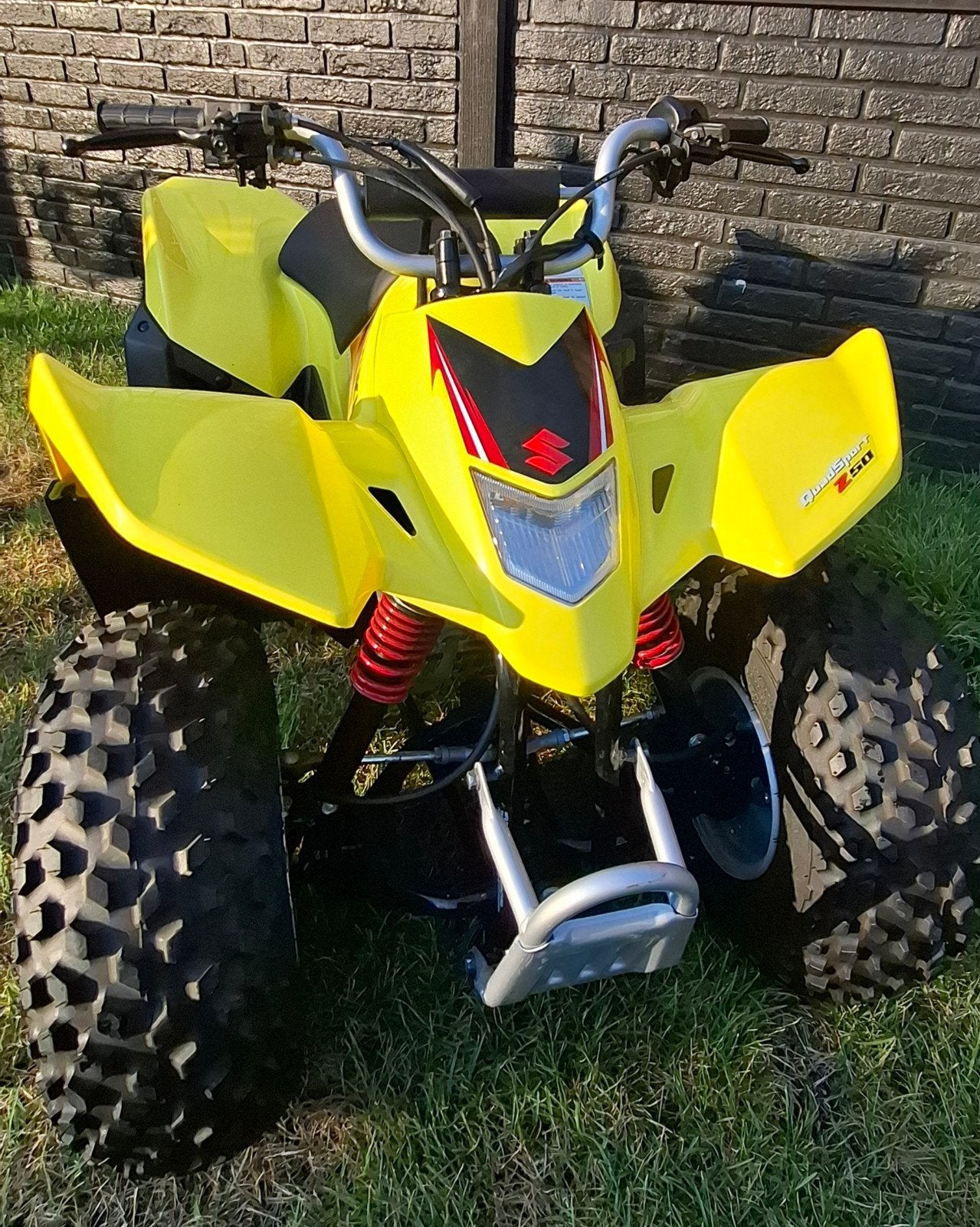 Suzuki QuadSport LTZ50 IS ALS NIEUW., Motoren, 1 cilinder