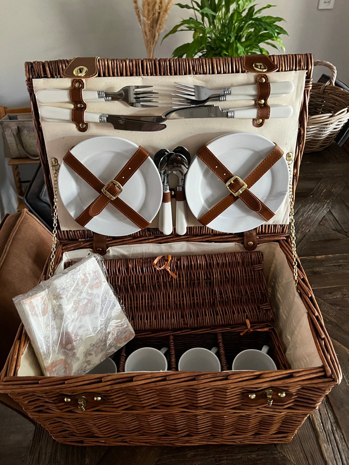 Picknickmand compleet en nieuw, Ophalen of Verzenden, Nieuw