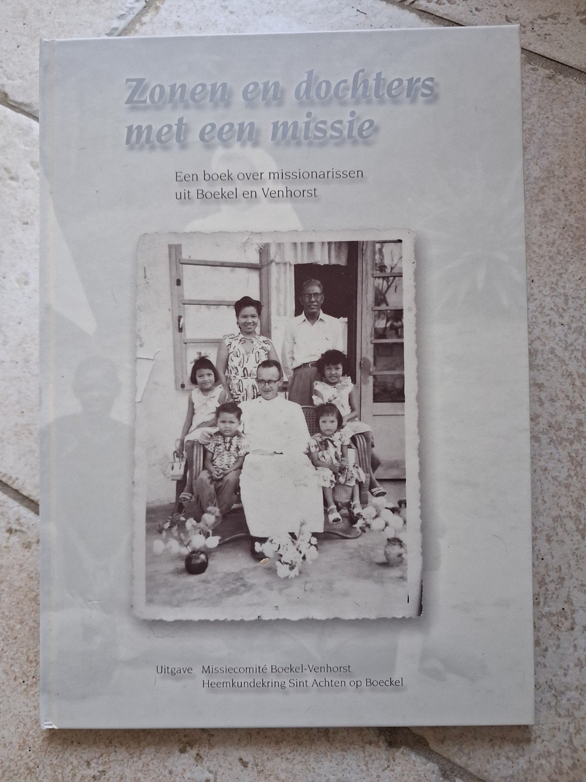 X Zonen en dochters met een missie - Boekel en Venhorst, Boeken, Ophalen of Verzenden