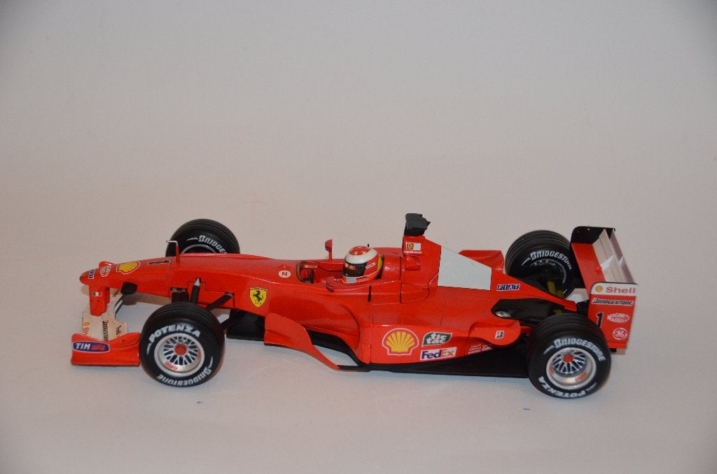 Ferrari F1 2000 China MSC #1, Hobby en Vrije tijd, Modelauto's | 1:18, Ophalen of Verzenden, Gebruikt, Auto, Hot Wheels