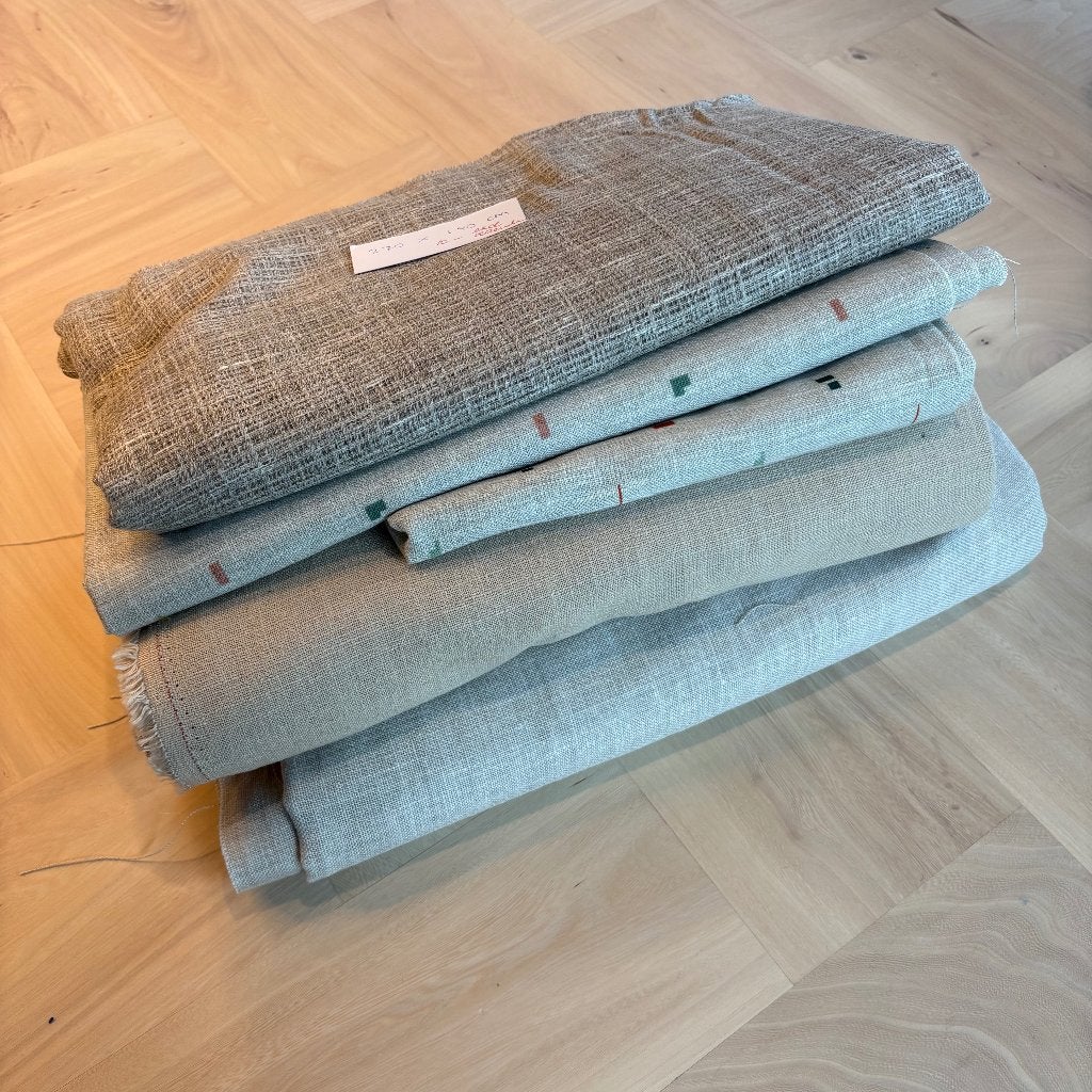 Stoffen bundel, Ophalen, Overige materialen, 120 cm of meer, Grijs