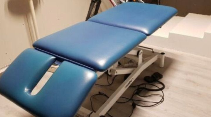 Metron Medical elektrische massagetafel – Euro Aster Wide, Ophalen, Gebruikt, Massagetafel