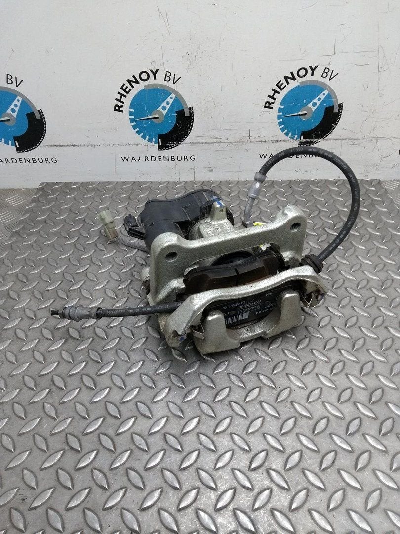 FORD TRANSIT CUSTOM SWB Trail REM KLAUW 2024, Ophalen of Verzenden, Gebruikt, Stiba lid
