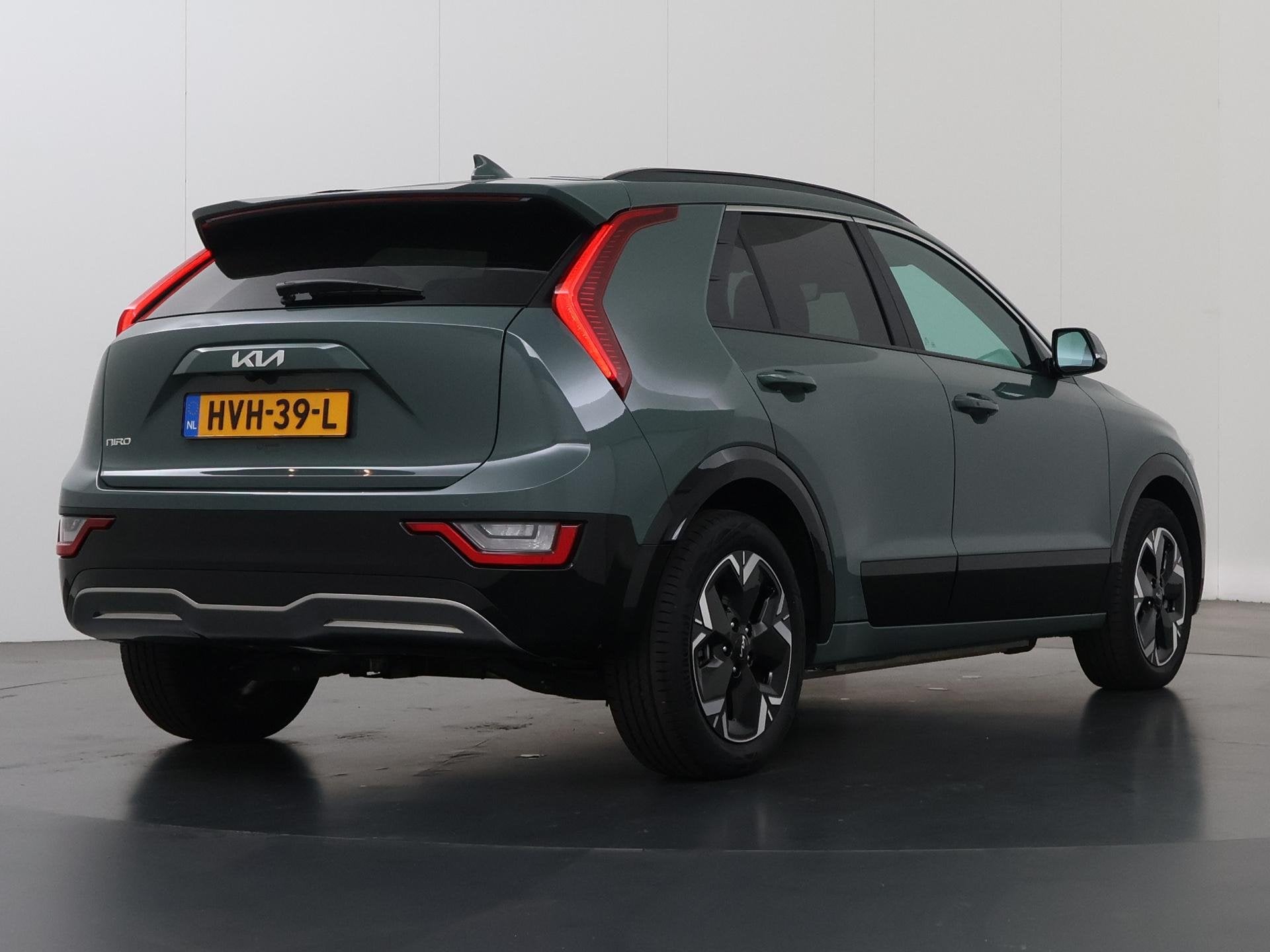 Foto 2 van Kia Niro EV Plus Advanced 64.8 kWh | Schuif/Kanteldak | Adap