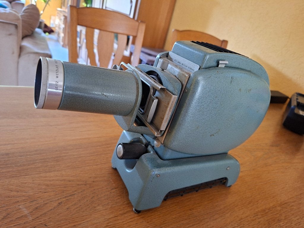 Leitz Wetzlar Prado projector, Ophalen of Verzenden