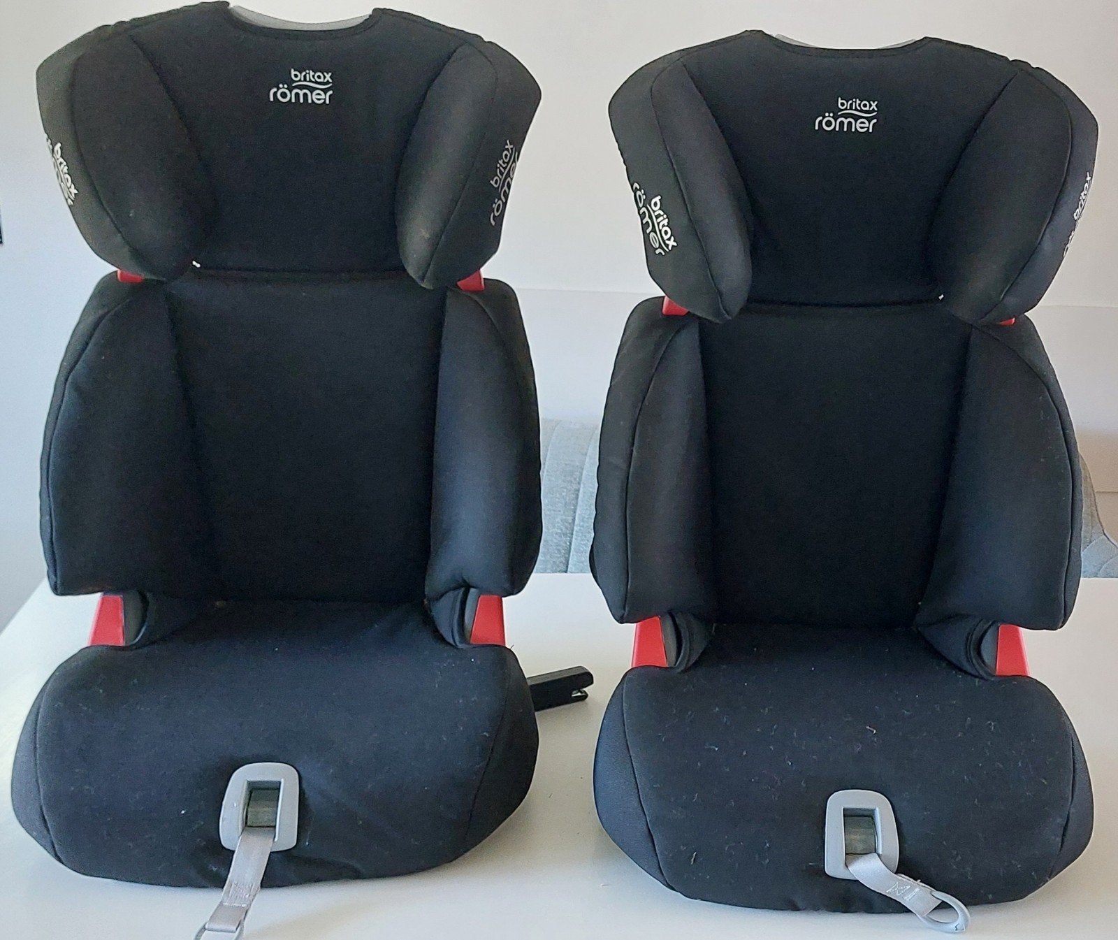 twee britax romer stoelen, Ophalen, Romer, 15 t/m 36 kg, Zo goed als nieuw