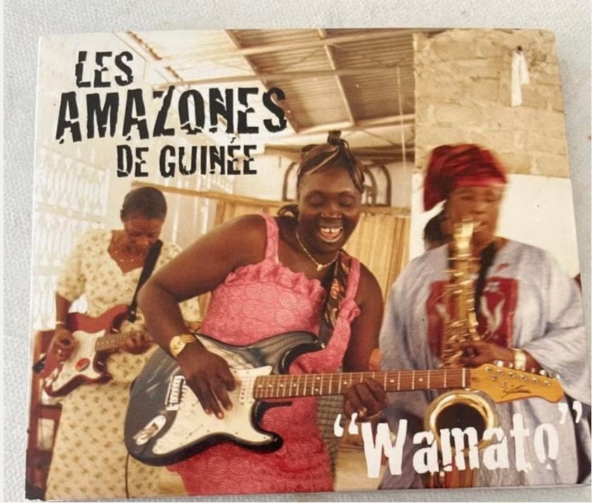 CD Les Amazones de guinee Wamato, Ophalen of Verzenden, Zo goed als nieuw, Wereldmuziek