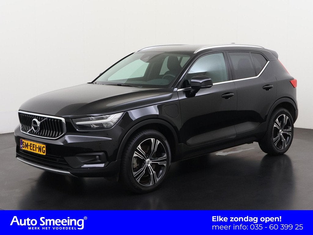 Volvo XC40 1.5 T4 Recharge Inscription | Leder | Blind spot, Auto's, Volvo, 12 maanden, Euro 6, 1712 kg, Zwart