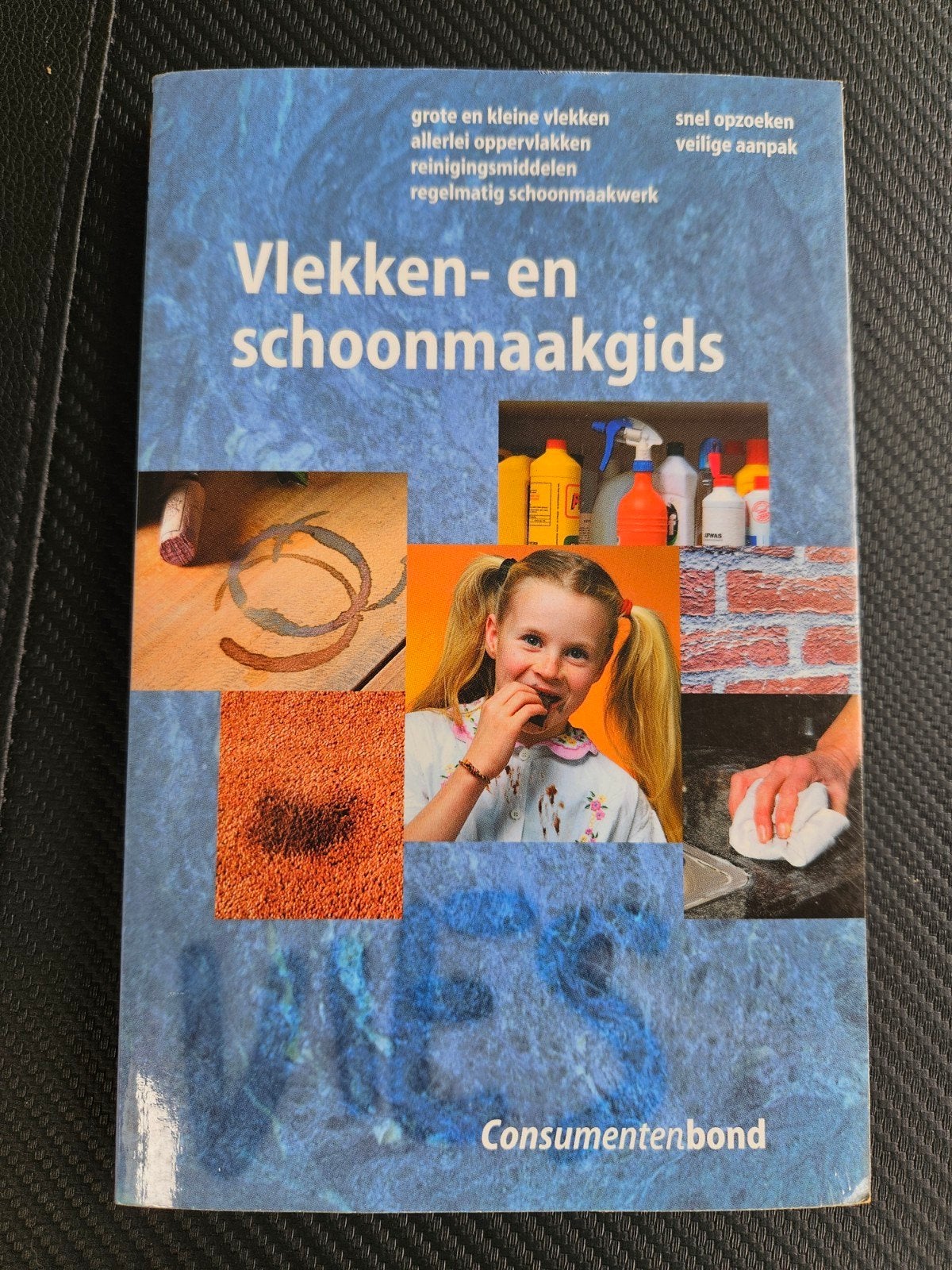 Vlekken- en schoonmaakgids Consumentenbond, Boeken, Hobby en Vrije tijd, Zo goed als nieuw, Overige onderwerpen, Ophalen of Verzenden