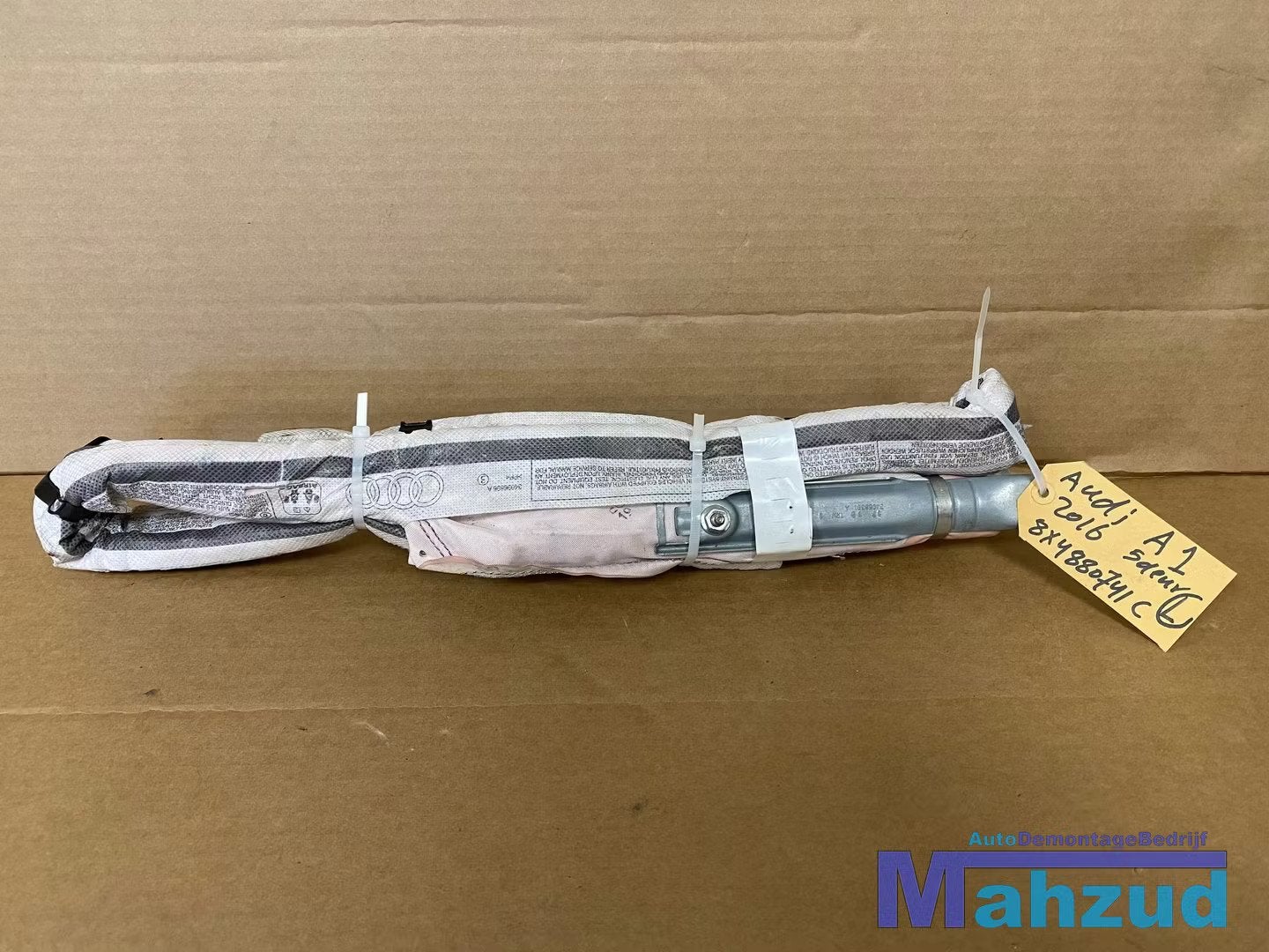 AUDI A1 Sportback Links hemel dak airbag 2011-2018, Gebruikt, AUDI AG, Auto-Union-Strasse 1
85045  Ingolstadt, DE, Kundenbetreuung@audi.de