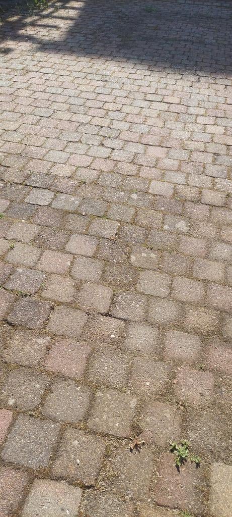 Gratis: 10x10 stenen, 50-60m2, Tuin en Terras, Ophalen, Gebruikt, 10 m² of meer, Klinkers