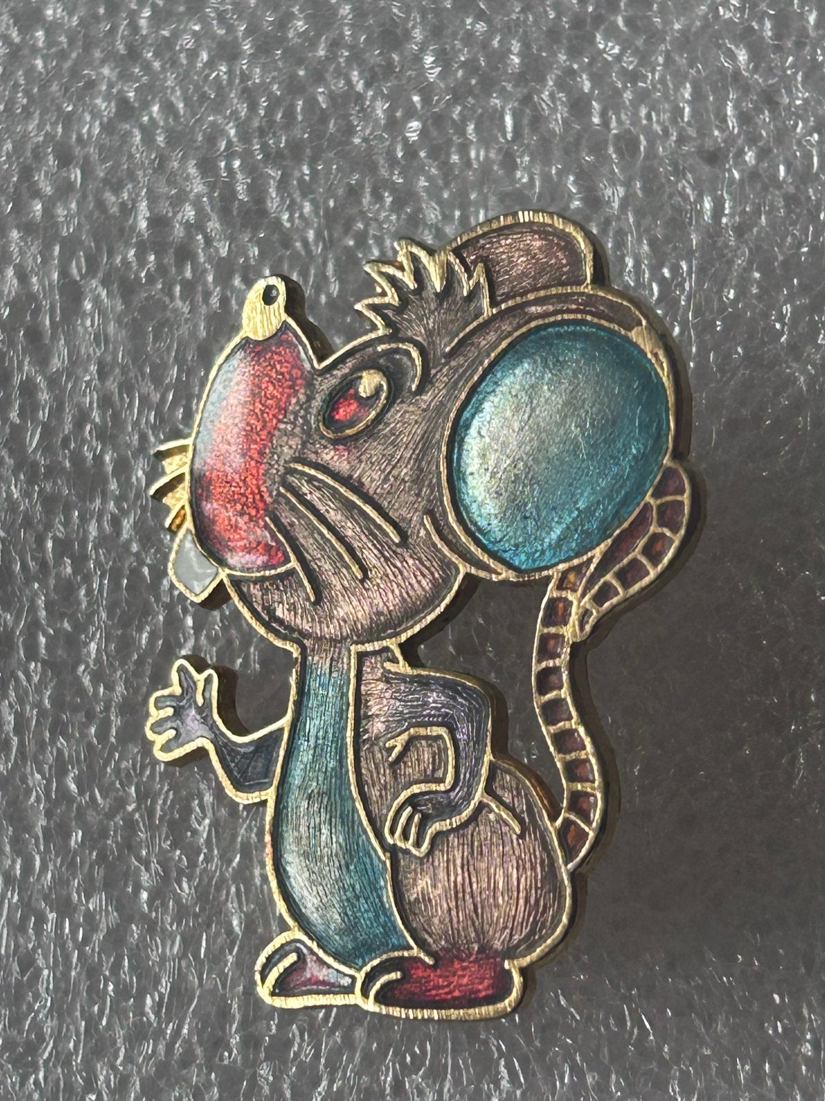 Vintage Muis Broche - Goudkleurig met Emaille, Ophalen of Verzenden, Zo goed als nieuw, Dier of Natuur, Button