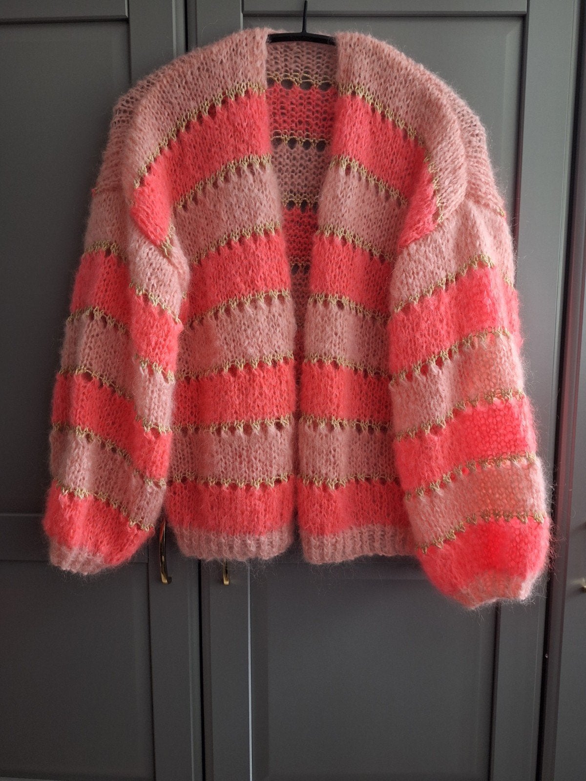 Nieuw handgemaakt mohair vest, MYPZ breipakket, maat L/Xl, Ophalen of Verzenden, Nieuw, Maat 46/48 (XL) of groter, Roze