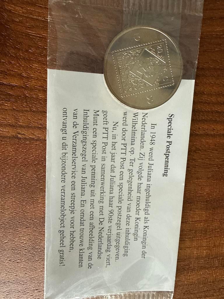 Speciale Postpenning Juliana Inhuldigingszegel, Ophalen of Verzenden, Losse munt