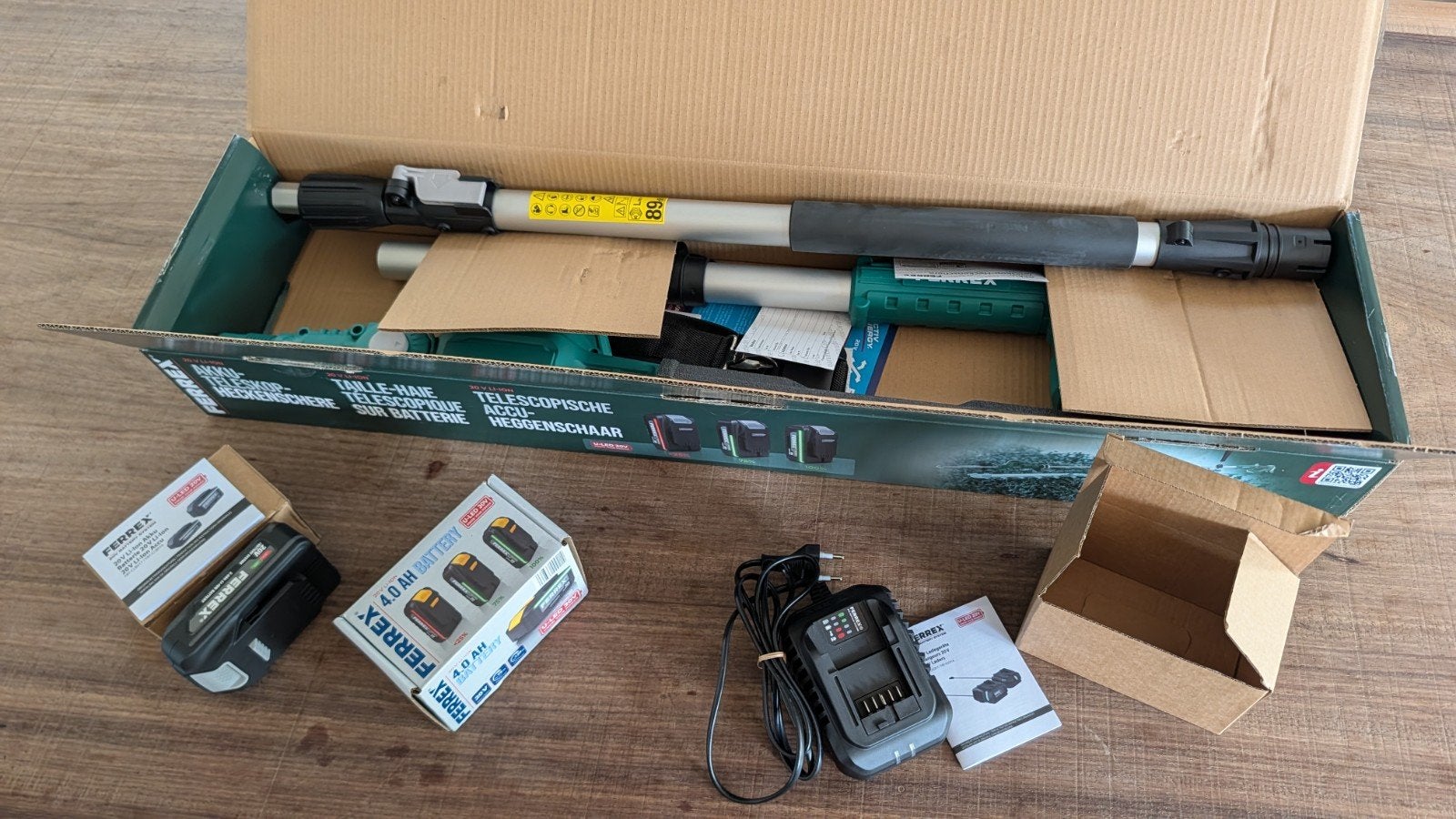 Ferrex Accu-Telescopische Heggenschaar (upgraded 4ah versie), Tuin en Terras, Ophalen of Verzenden, Nieuw, Accu, Ferrex