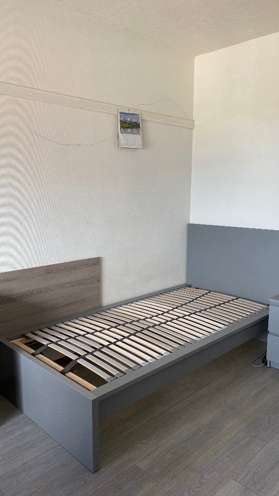 IKEA Eenpersoonsbed met lattenbodem - Grijs, Ophalen, Gebruikt, 90 cm, Eenpersoons