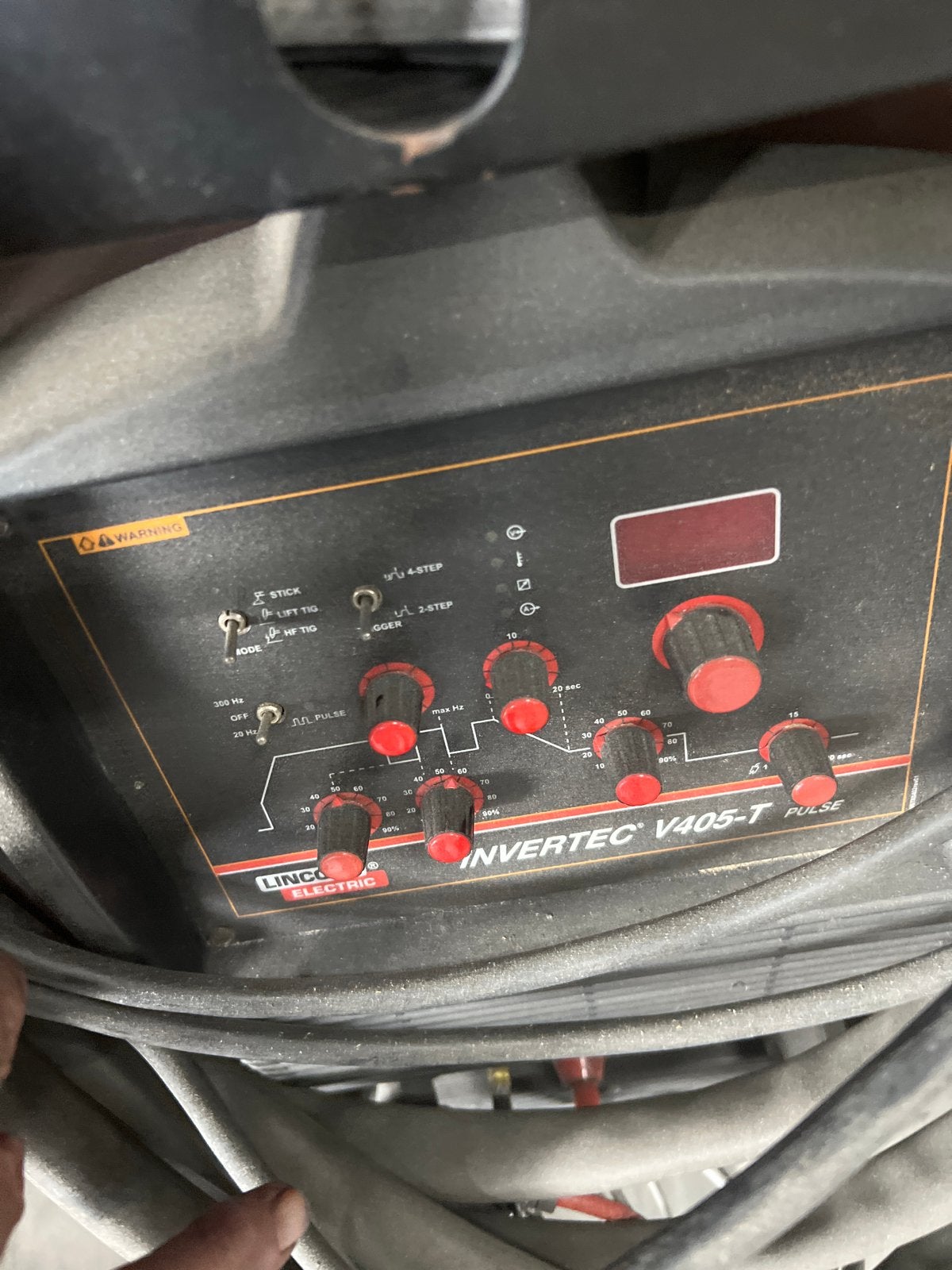 Lincoln Electric Invertec V405-T Pulse TIG Lasapparaat, Ophalen