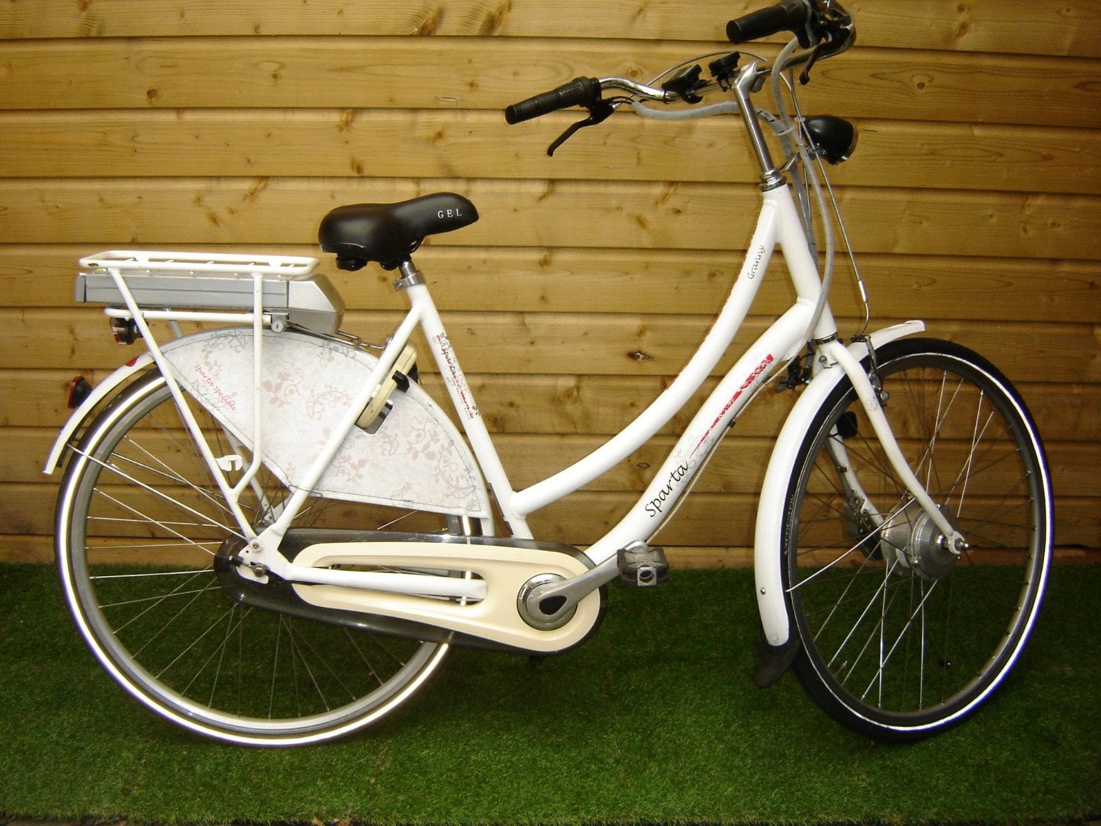 Sparta Country tour elektrische fiets, Fietsen en Brommers, Sparta, Ophalen of Verzenden, Zo goed als nieuw, 50 km per accu of meer
