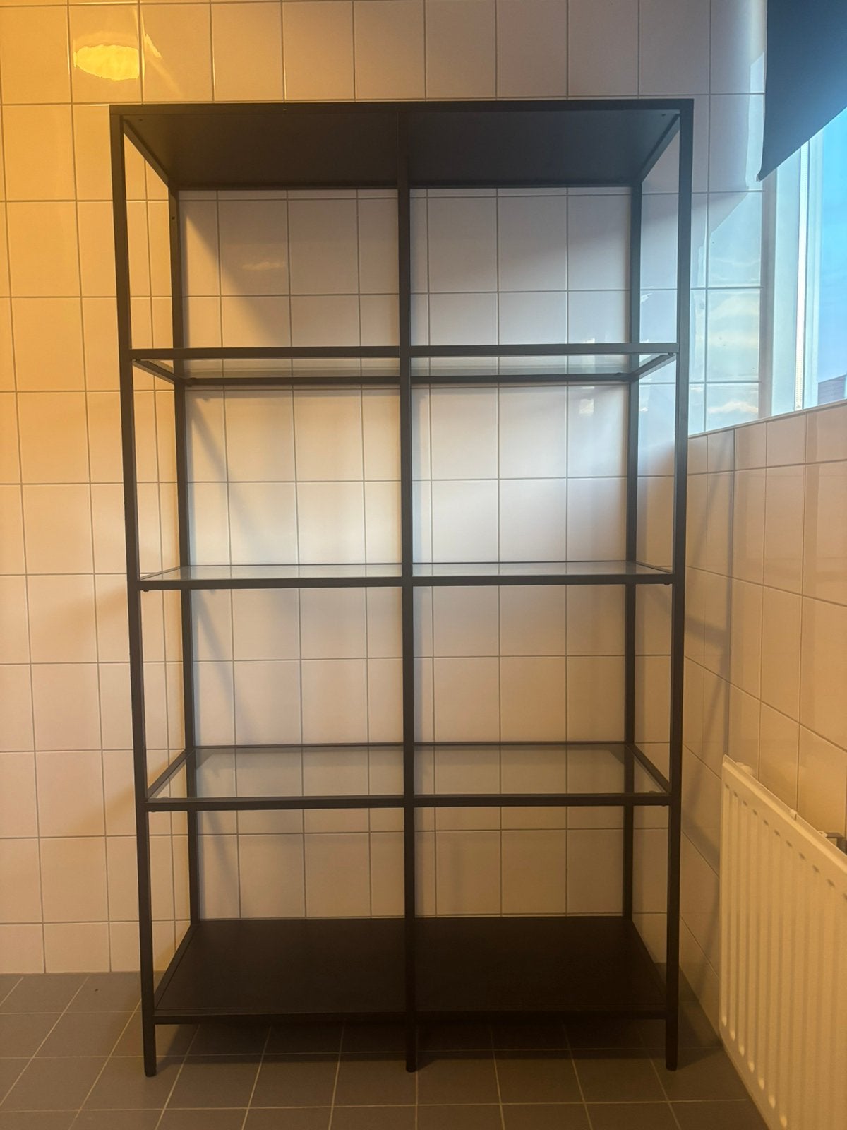 Stellingkast met glazen platen, Ophalen, Zo goed als nieuw