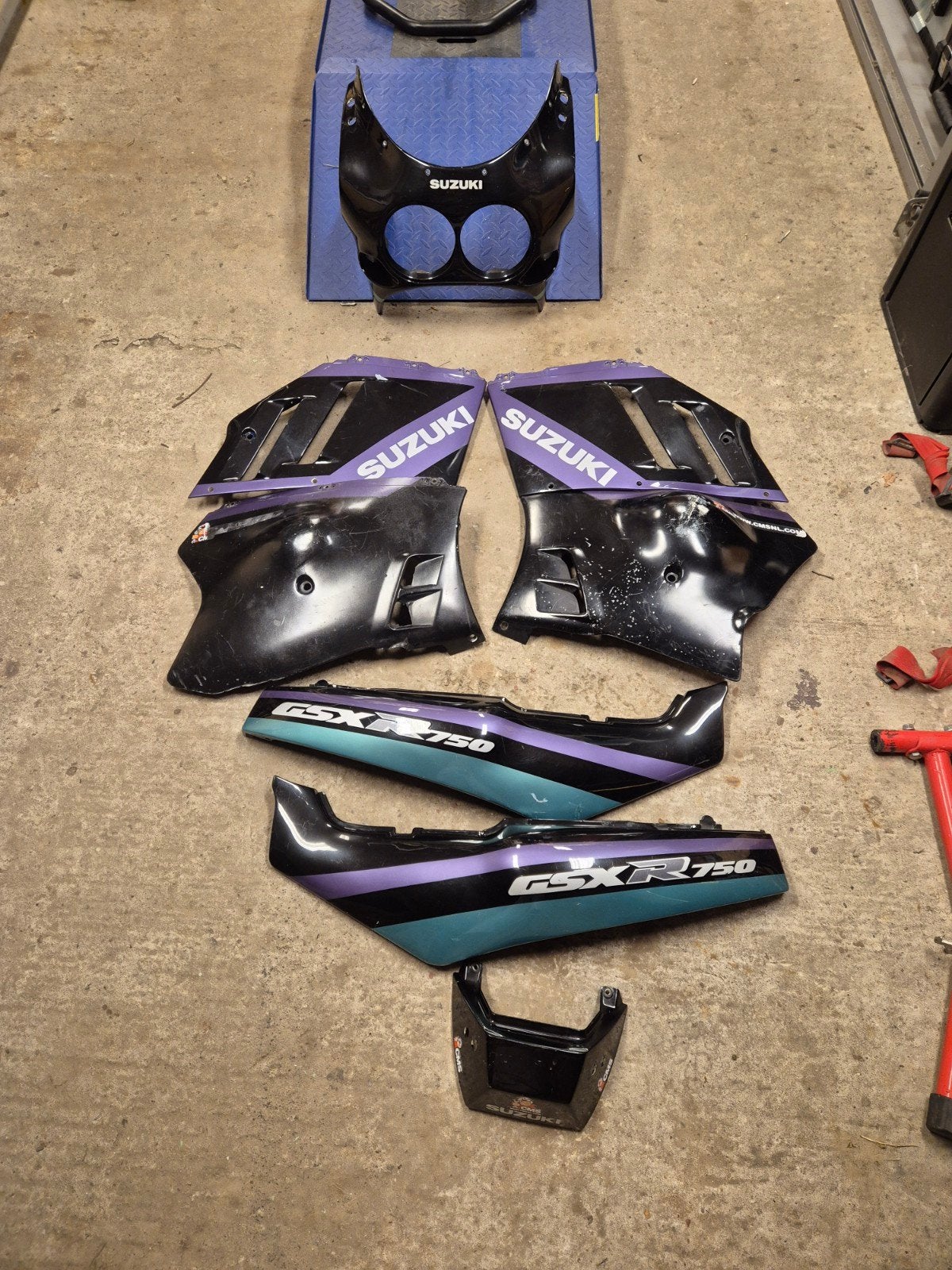Kappen suzuki gsxr 750 uit 1989, Ophalen