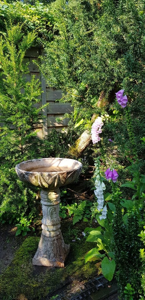 Oud vogelbad tuinbeeld steen Oude tuindecoratie drinkschaal, Ophalen, Gebruikt