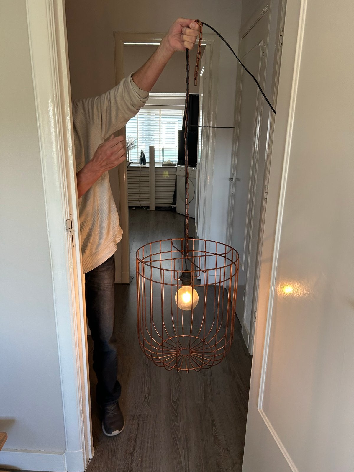 Nieuwe draad hanglamp - koperkleurig design, Ophalen, Nieuw, Metaal, 50 tot 75 cm