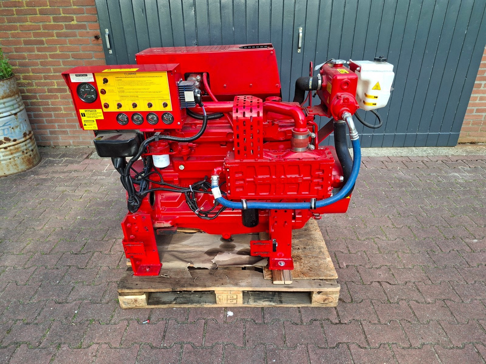 John Deere 6068HF als nieuw, Ophalen, Zo goed als nieuw, Dieselmotor, 1800 rpm of meer