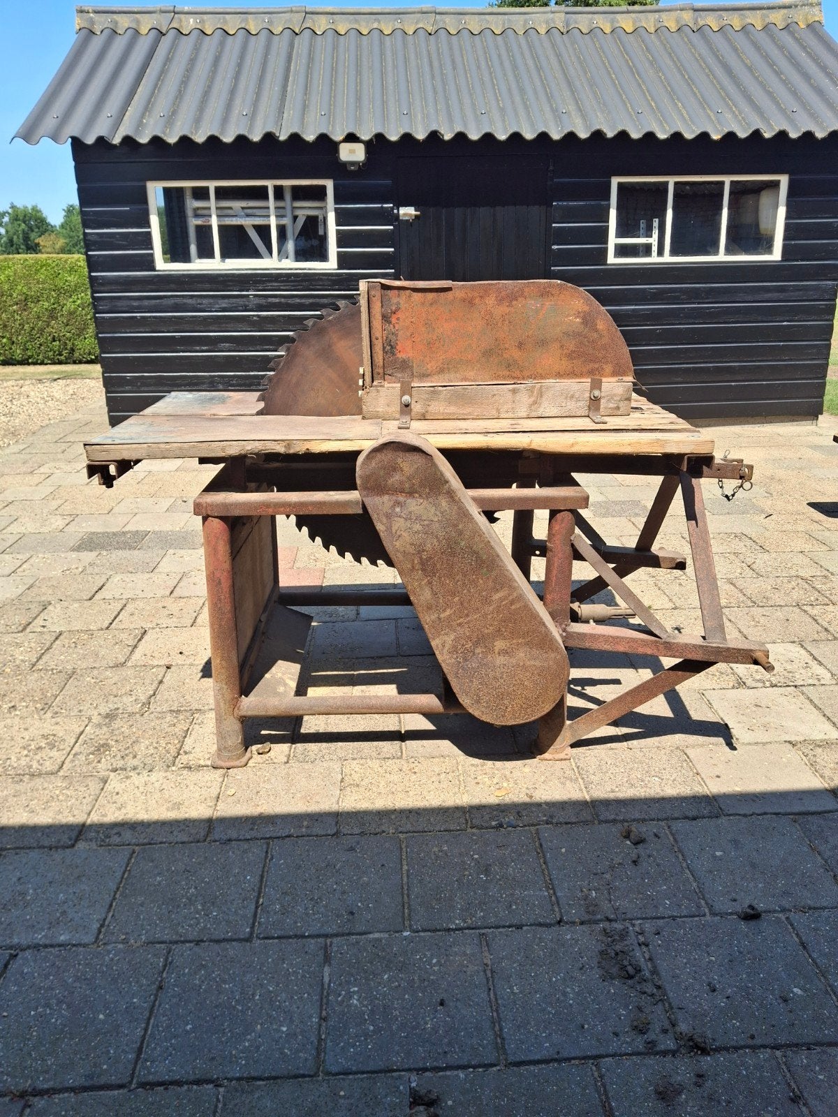 Zaagtafel op aftakas, Doe-het-zelf en Verbouw, Gereedschap | Zaagmachines, Ophalen, Gebruikt, Cirkelzaag, 70 mm of meer