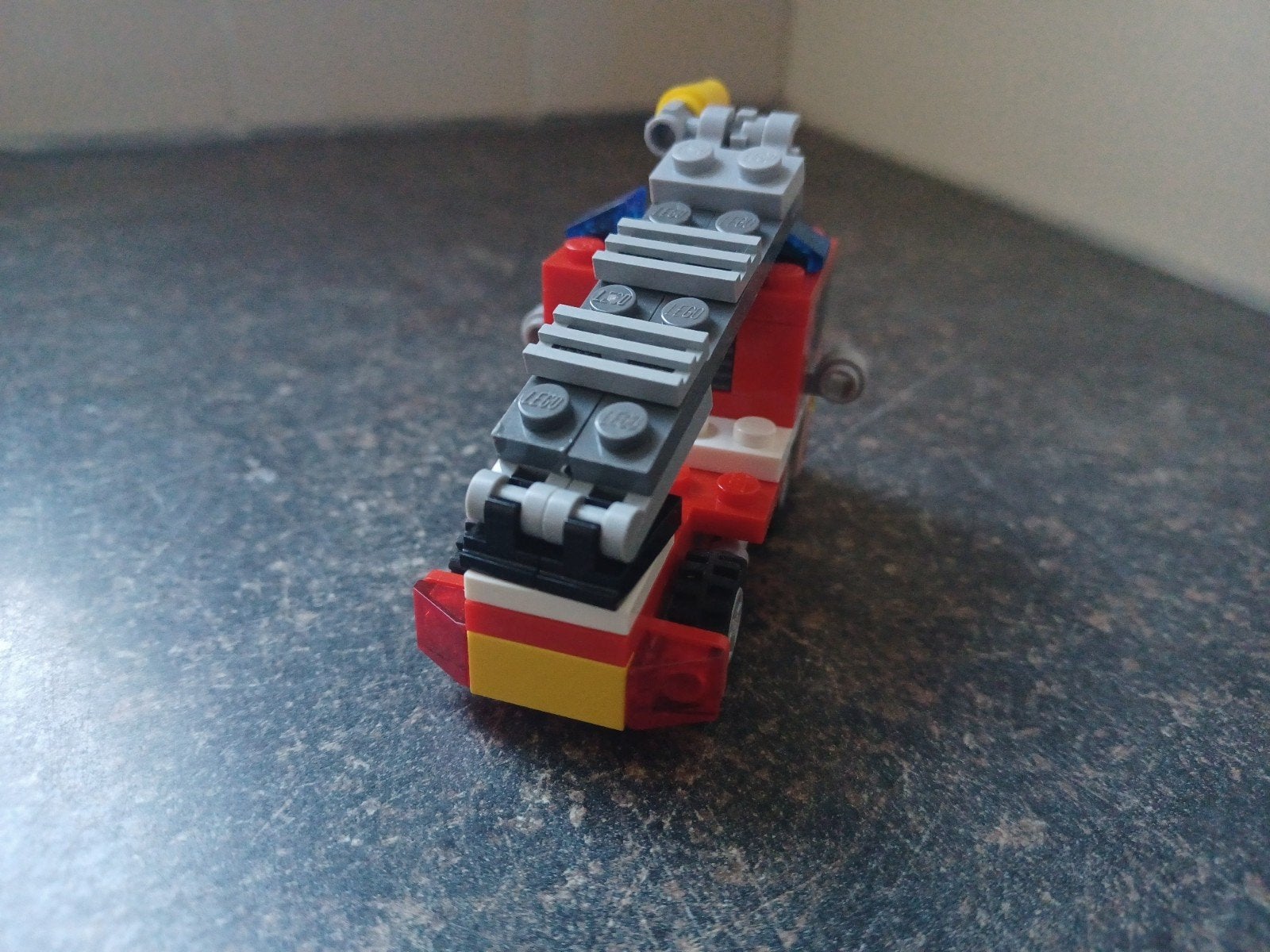 Lego creator 6911 mini fire truck 3-in-1, Lego, Inclusief instructies, Ophalen of Verzenden, Zo goed als nieuw