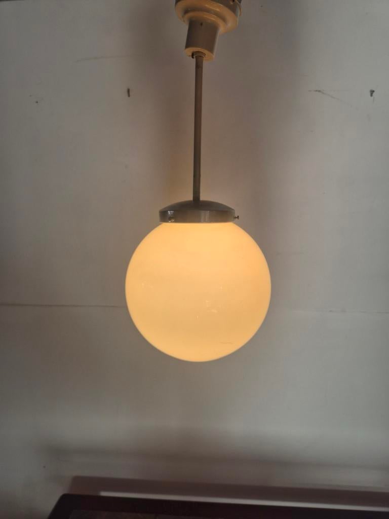 Art deco jaren 30 opaline bol lamp, Ophalen of Verzenden