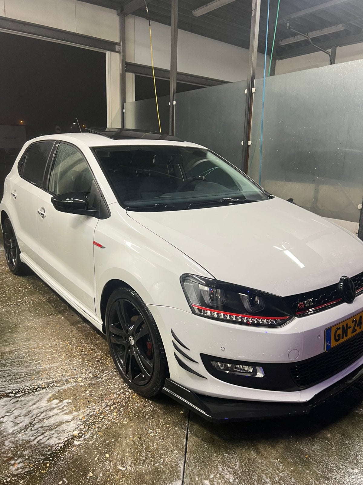 Volkswagen Polo 1.4 TDI 55KW BMT 2015 Wit, Voorwielaandrijving, Stof, 74 pk, 580 kg