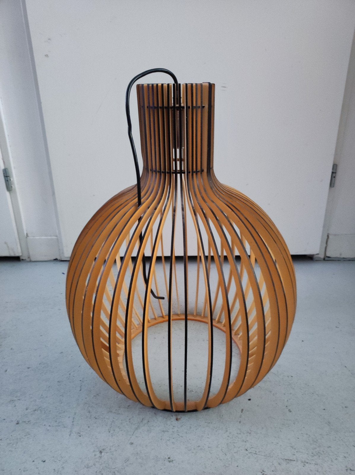 Houten lampenkap, Ophalen, Rond