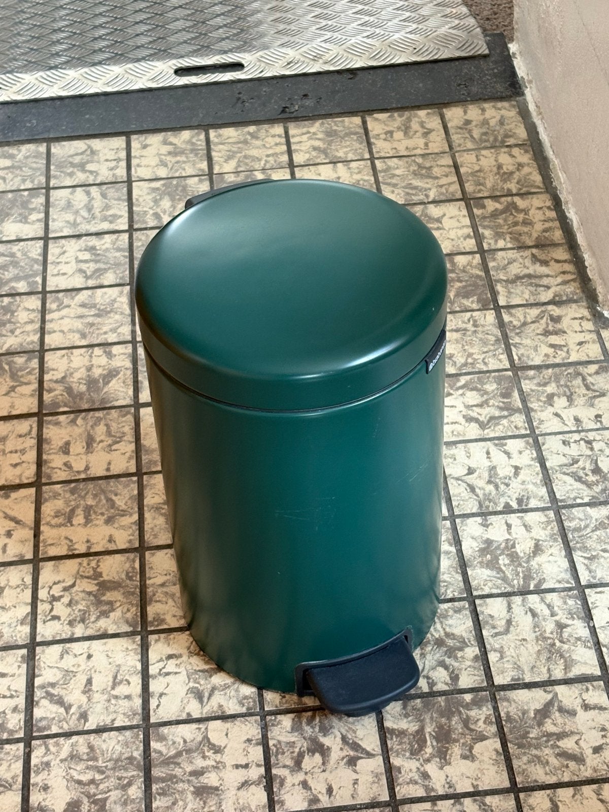 Brabantia 12 liter pedaalemmer groen, Ophalen, Met pedaal, Zo goed als nieuw, Metaal