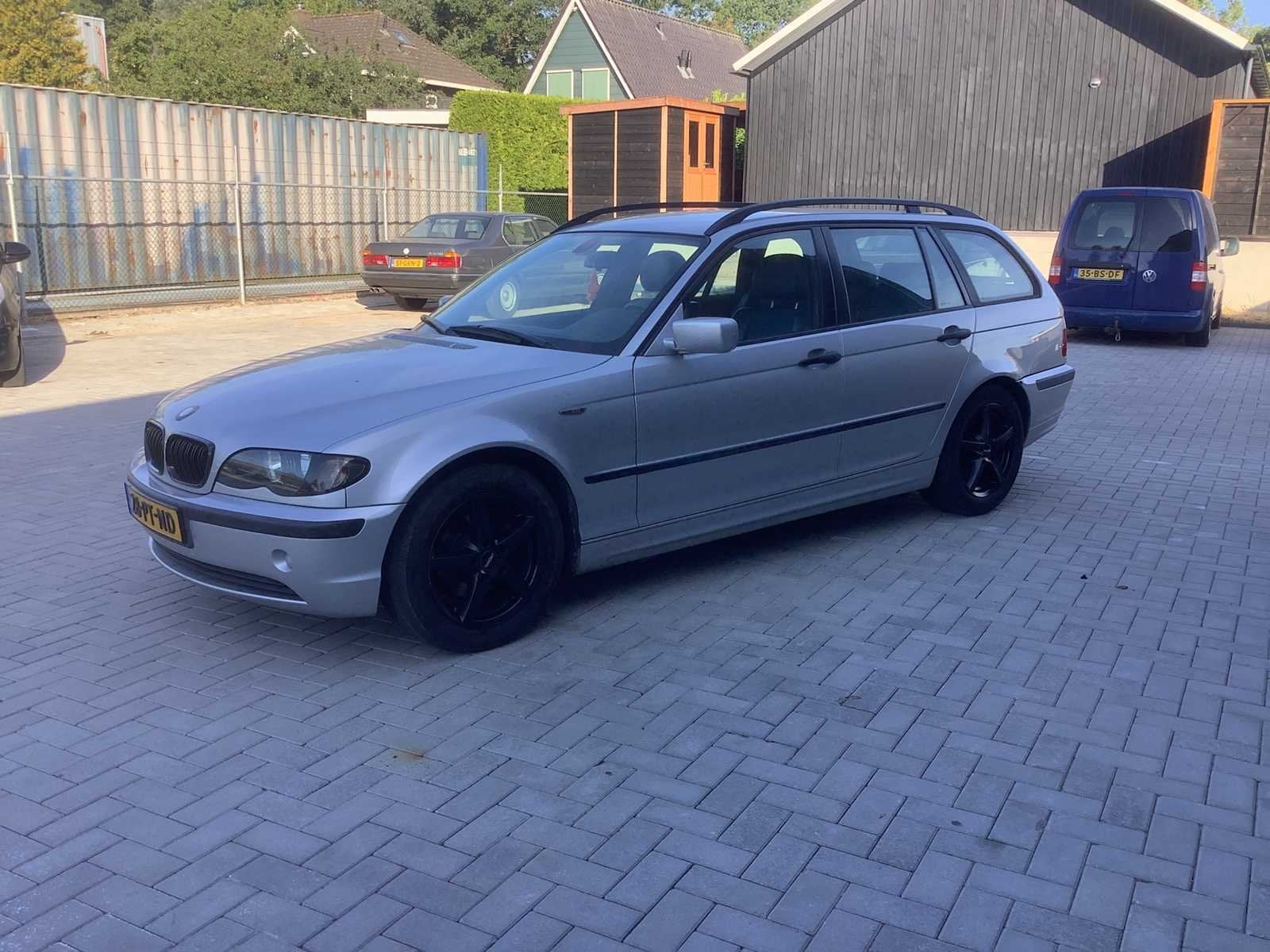 204 BMW 3-serie Touring 316i Black&Silver II Personenauto, Auto's, BMW, Achterwielaandrijving, 4 cilinders, Handgeschakeld, Zilver of Grijs