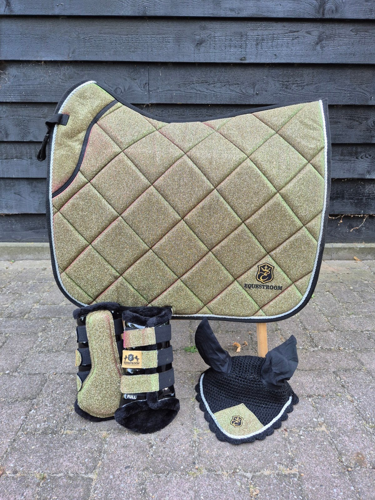 Set Equestroom, dekje, oornetje en peesbeschermers, Dieren en Toebehoren, Paarden en Pony's | Overige Paardenspullen, Ophalen of Verzenden