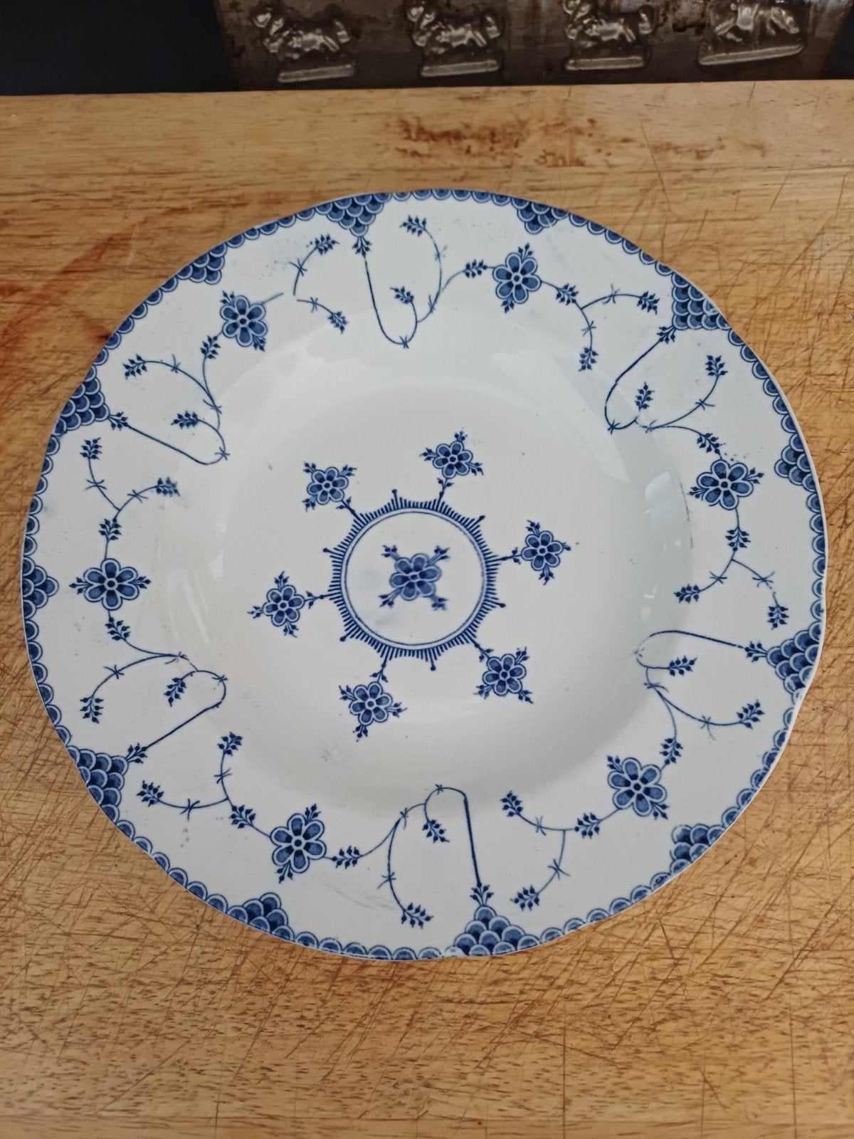 Prachtig Antiek Zweeds diep Bord gemerkt STRA blauw wit, Antiek en Kunst, Verzenden