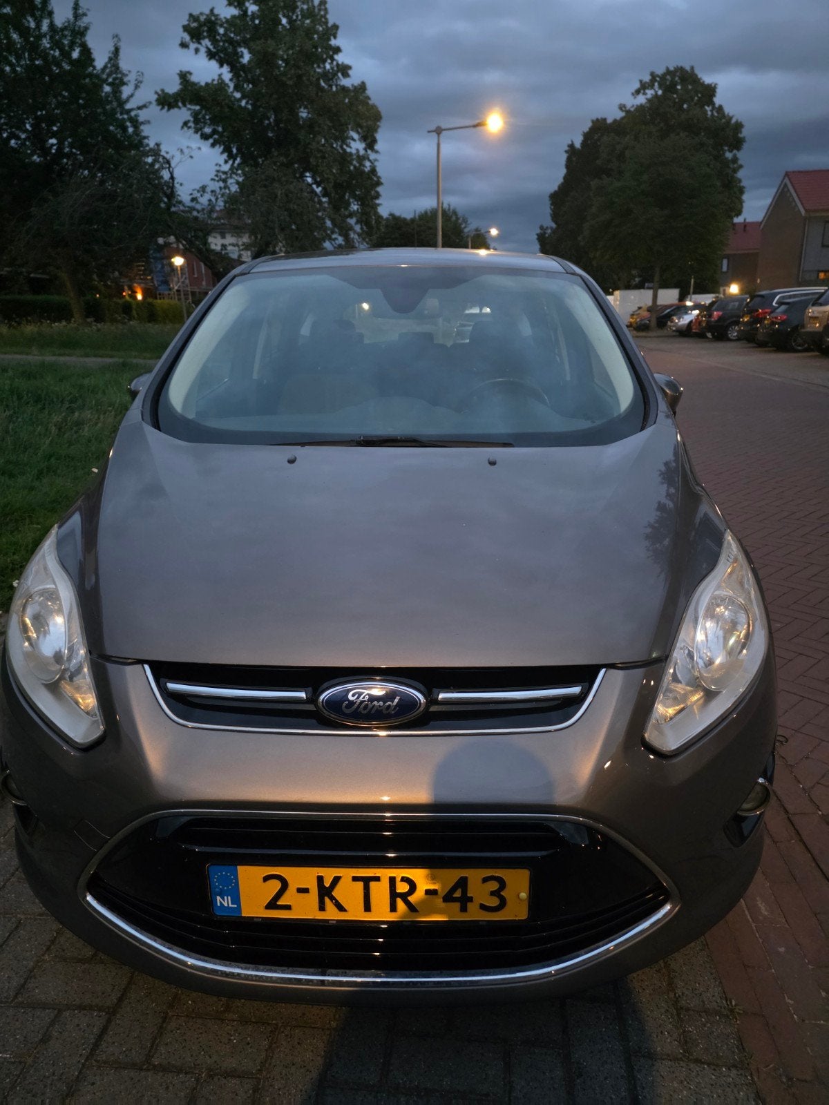 Ford C-Max 1.0 92KW 2013 Bruin, Auto's, Voorwielaandrijving, Bruin, Origineel Nederlands, 1200 kg
