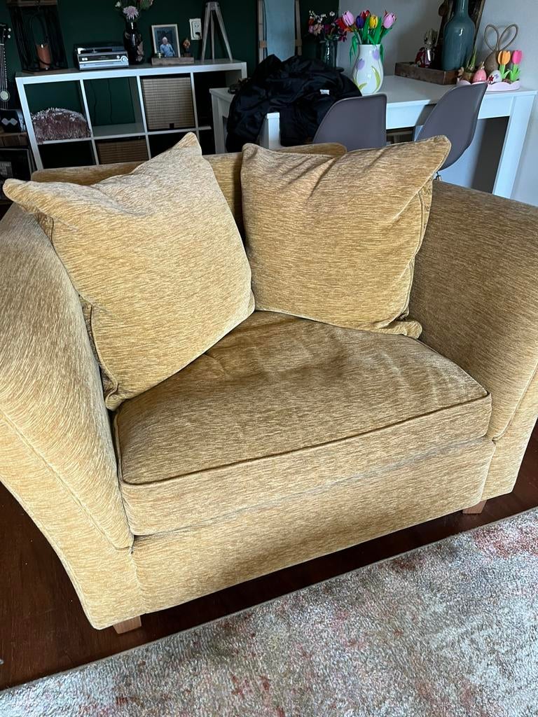 Love seat oker geel, Huis en Inrichting, Fauteuils, Gebruikt, Stof, 100 tot 125 cm, Minder dan 75 cm, Ophalen
